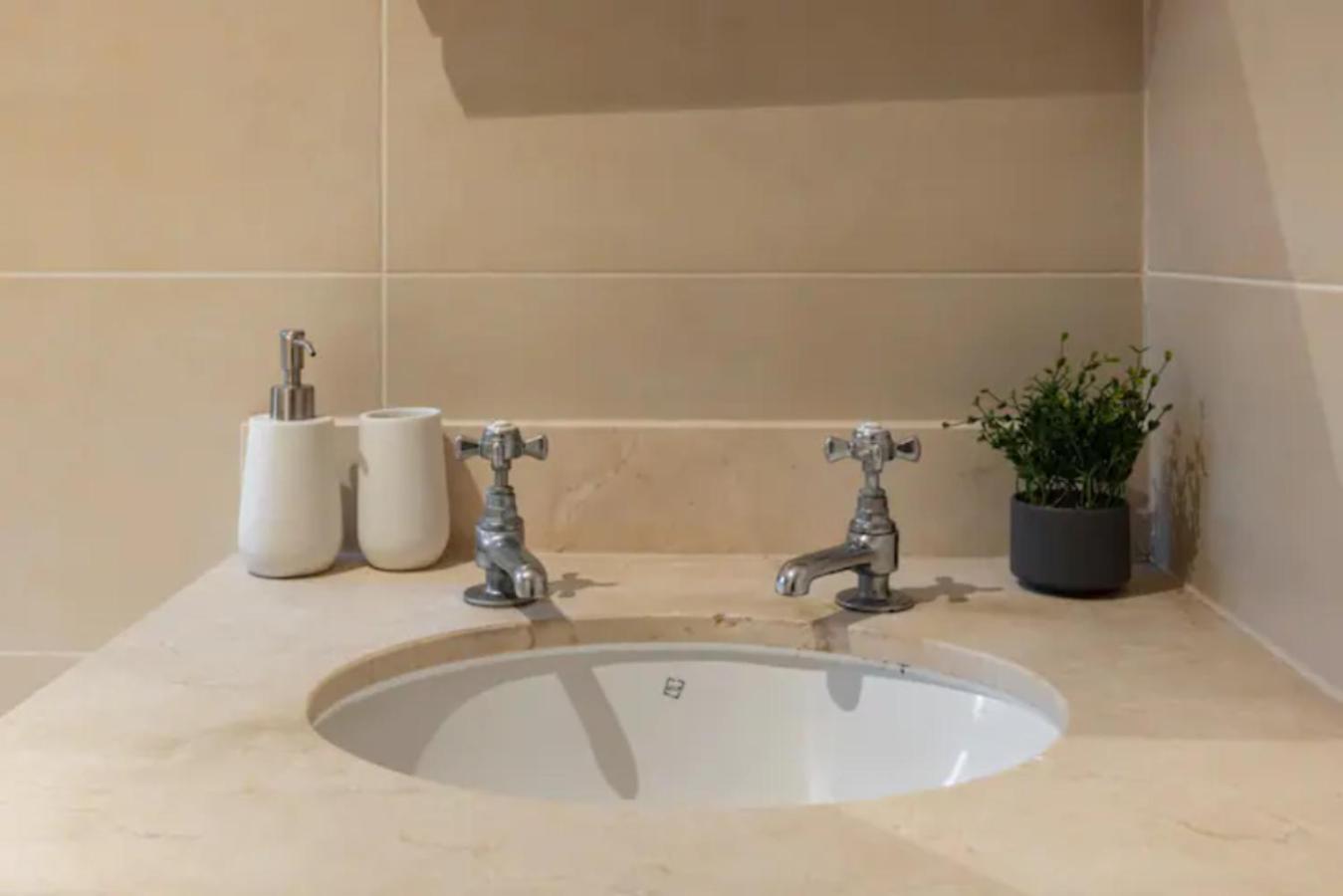 The West Kensington Collection Apartment London Luaran gambar